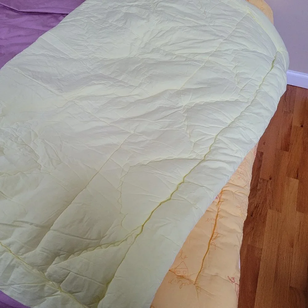 Full Size Pillow Case & Quilted Comforter Blanket House Color Block Yellow Ivory
